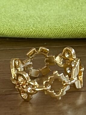 Tory Burch KIRA Clover Link Ring 7 NWT